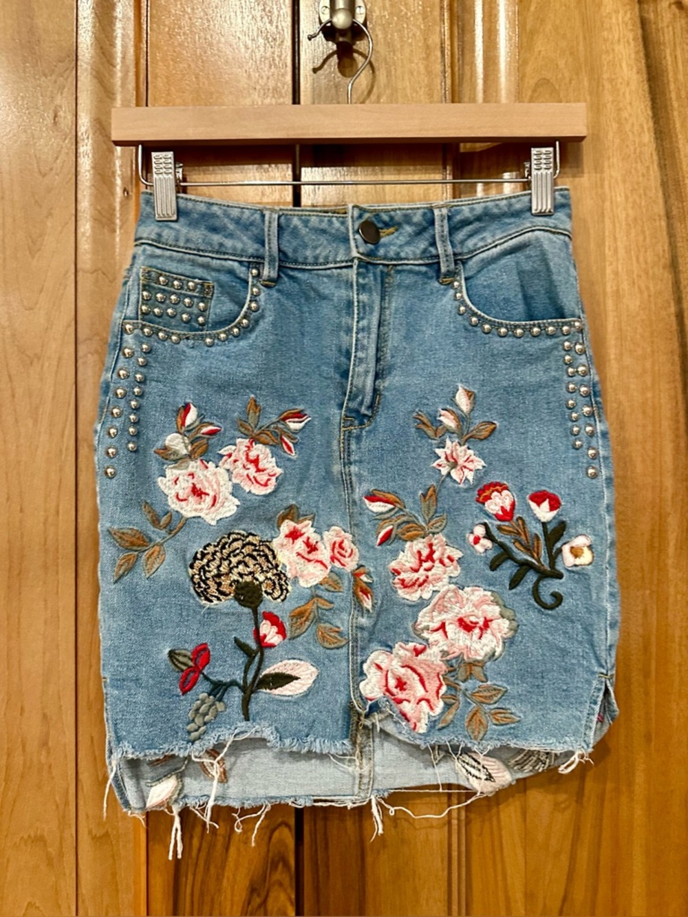 AFRM Embroidered/Riveted Denim Miniskirt - Flowers & Hummingbird EUC, 25